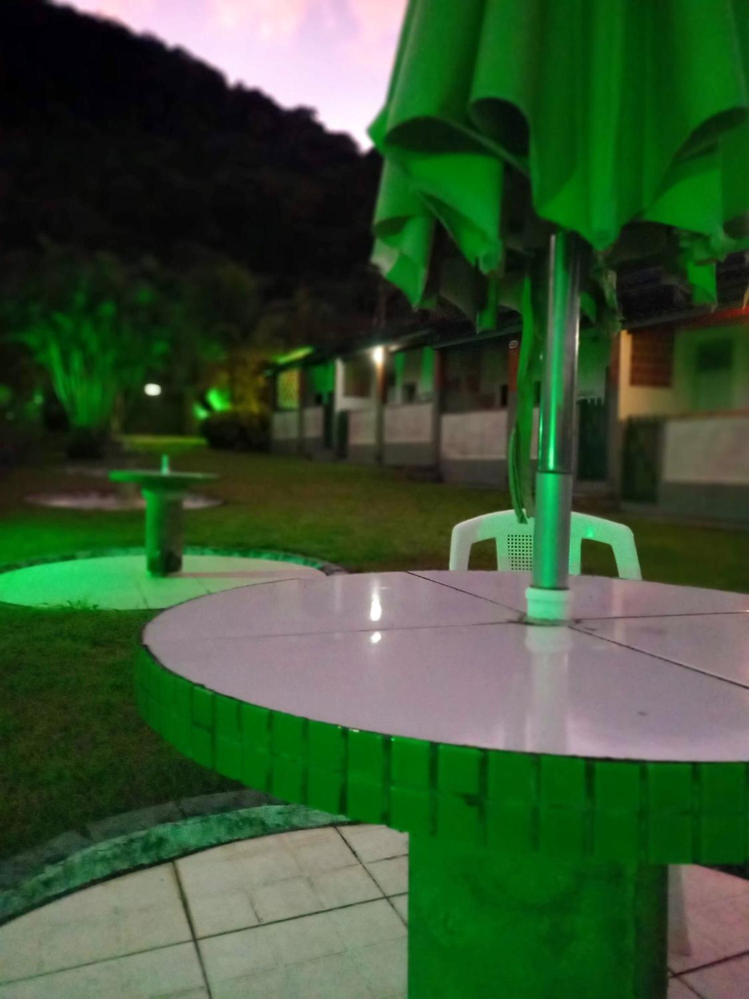 Chales Luz Da Lua 까라과따뚜바 외부 사진
